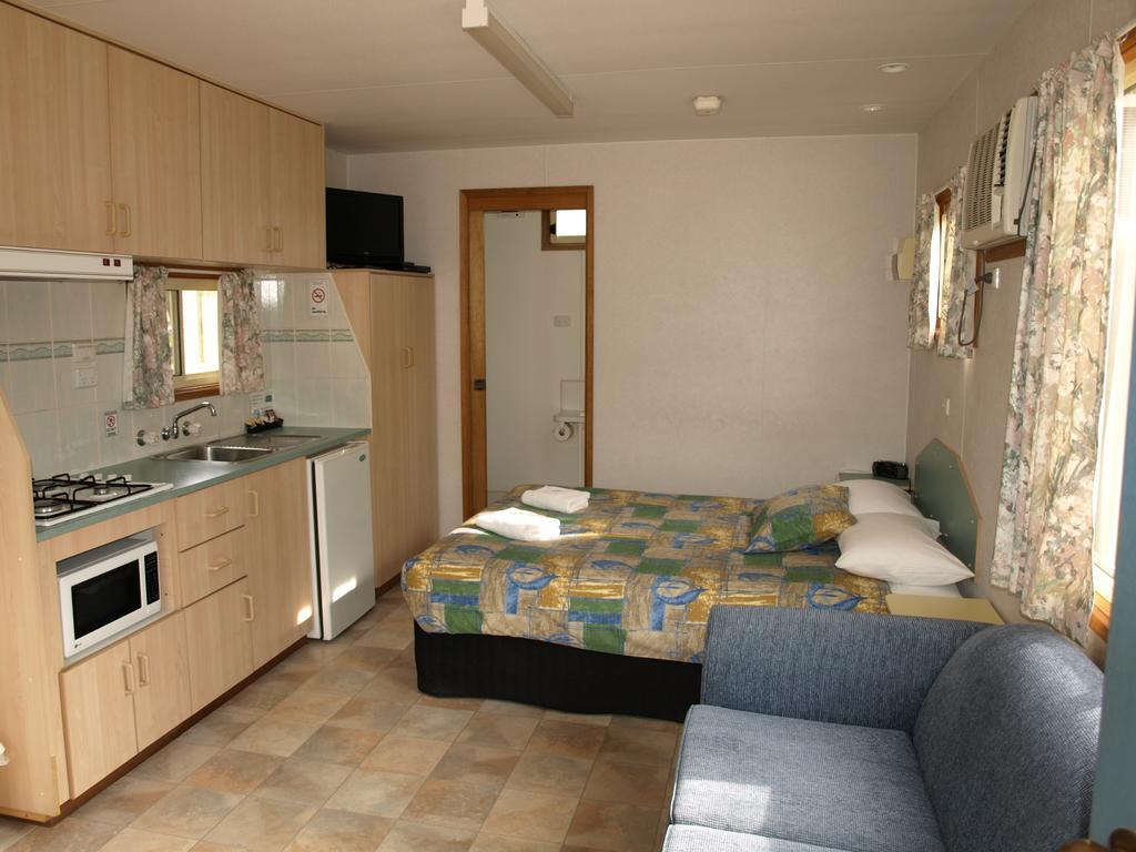 Cowra Holiday Park Bilik gambar